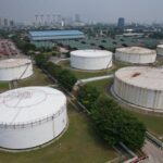 e937393c1e75f72bae64